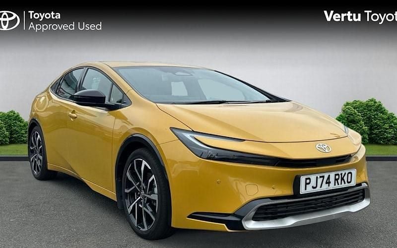 New 2026 Toyota Prius Hatchback | £31,610 (Expensive) - Image 1/4