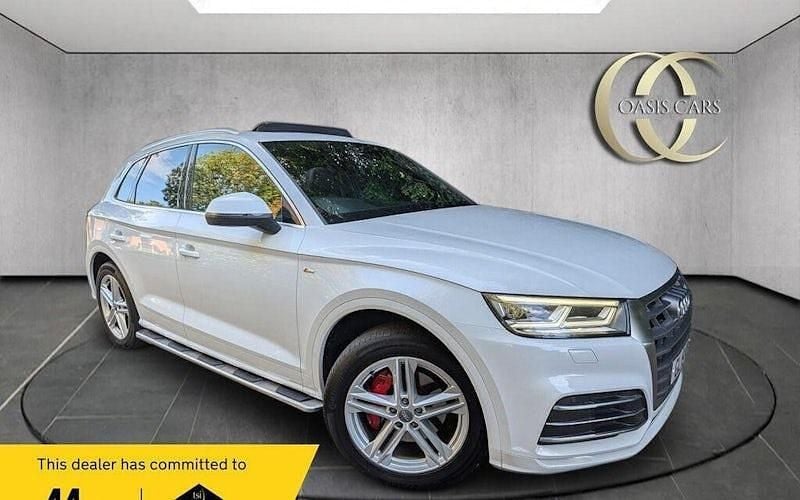 White Used 2019 Audi Q5 S-Line SUV | £27,995 (Fair price) - Image 1/4