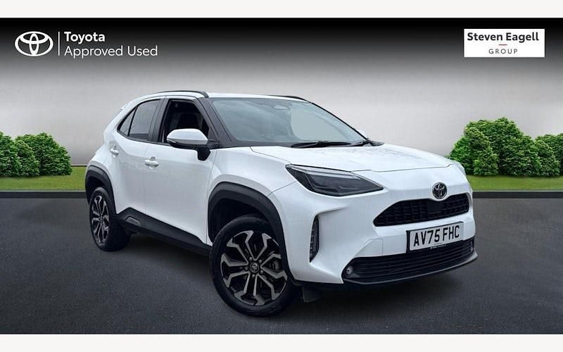 Used Toyota Yaris Hybrid Design 116 HP (85 kW) 2026 Estate