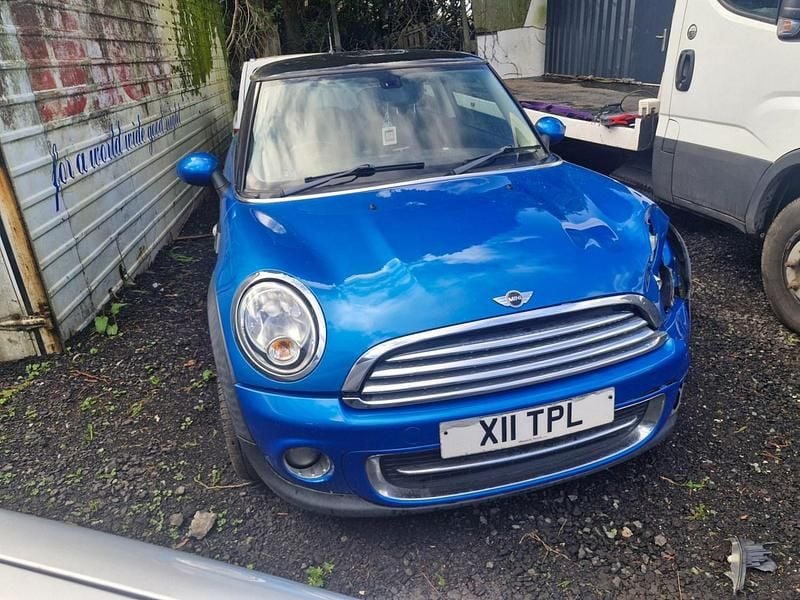 Usado Mini Cooper D Hatch 2011 Azul Citadino