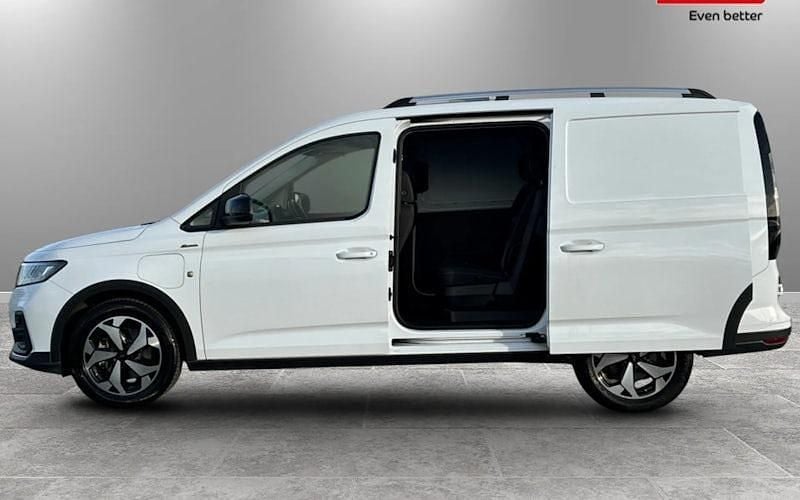 Used Ford Transit Connect Active 150 HP (110 kW) 2025 MPV