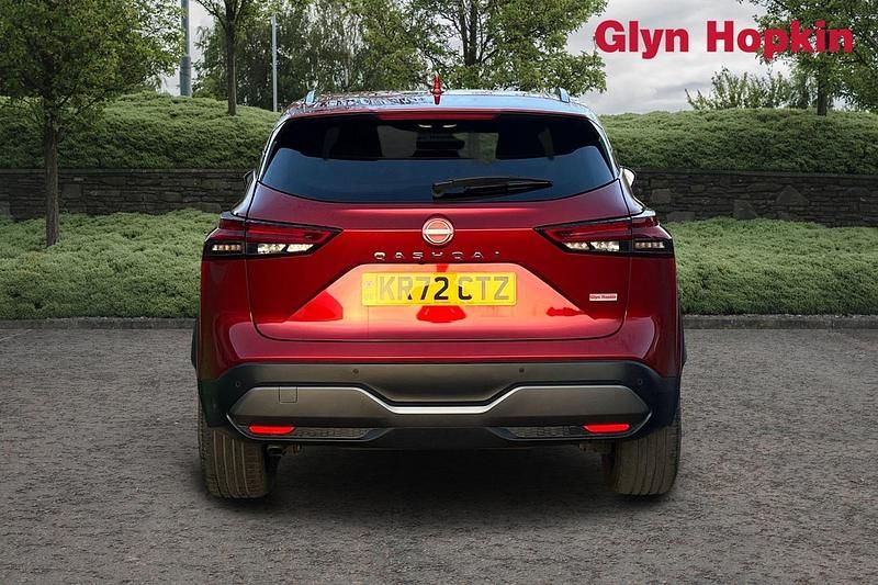 Used Nissan Qashqai Tekna 2022 Red SUV