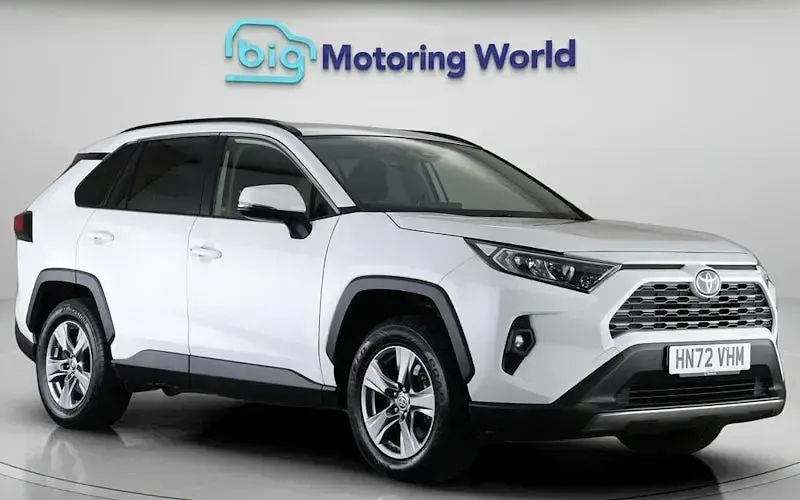 Usado Toyota RAV4 218 HP (160 kW) 2022 SUV