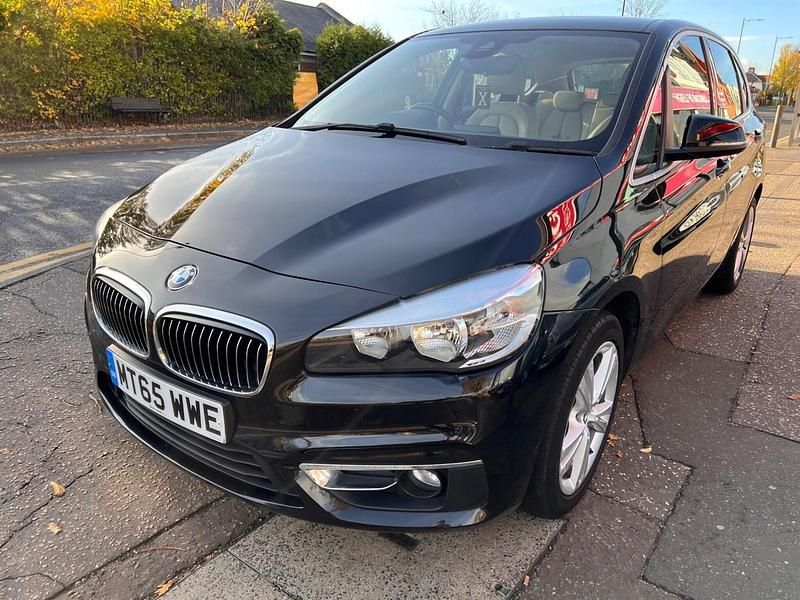 Used BMW 216 Luxury Line 116 HP (85 kW) 2015 Black Hatchback