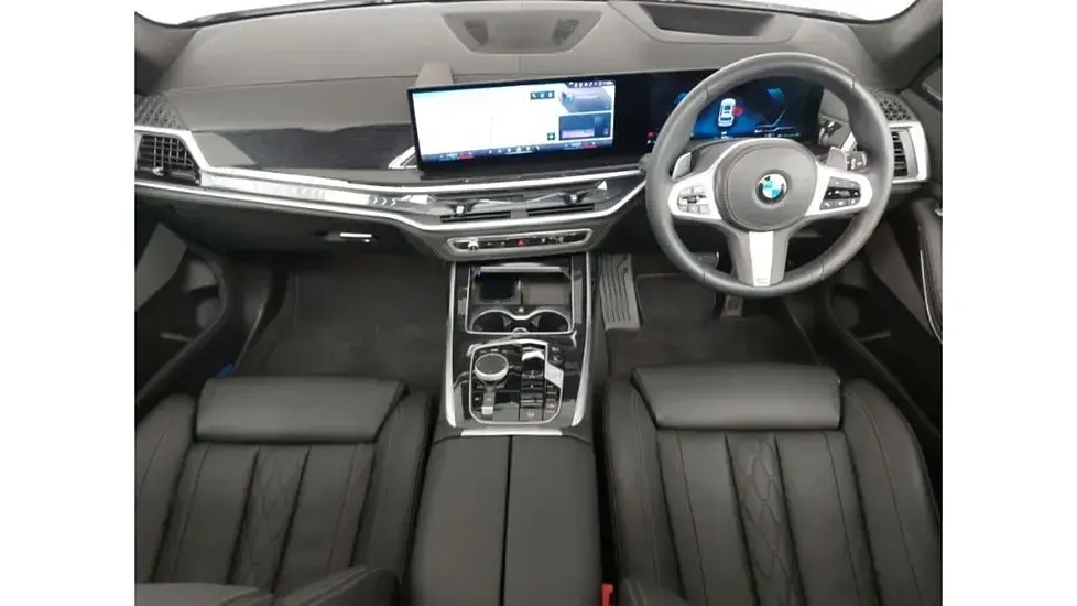 Used BMW X7 M Sport 352 HP (258 kW) 2025 White SUV