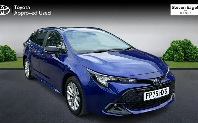 Used Toyota Corolla 178 HP (130 kW) 2025 Estate