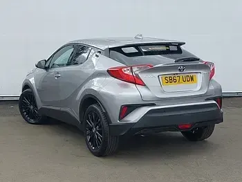 Used Toyota C-HR 122 HP (89 kW) 2018 Silver SUV