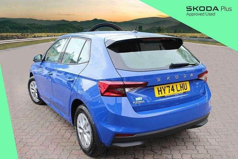Used Skoda Fabia Comfort 79 HP (58 kW) 2024 Blue Hatchback