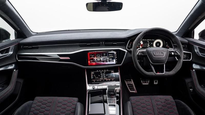 Begagnad Audi RS6 Design 630 HK (463 kW) 2025 Vit Kombi