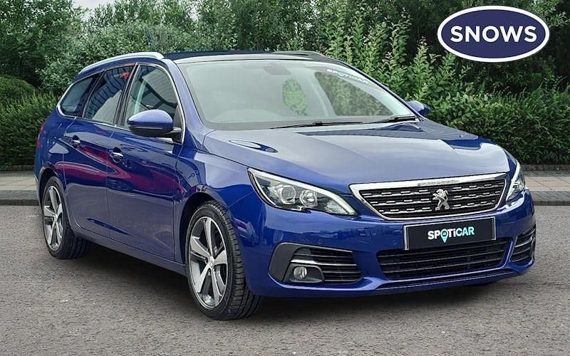 Used Peugeot 308 SW Allure 131 HP (96 kW) 2019 Blue Estate