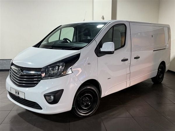 White Used 2017 Vauxhall Vivaro Sportive Van | £7,395 (Fair price) - Image 1/1