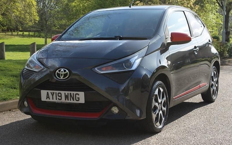 Second-hand Toyota Aygo Trend 72 CP (52 kW) 2018 Hatchback