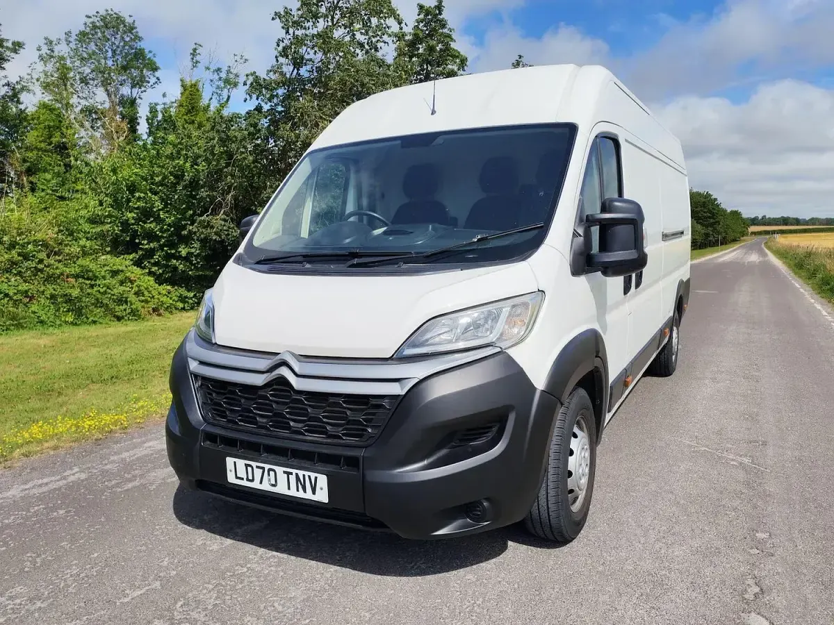 Used Citroën Relay 140 HP (102 kW) 2020 White Van