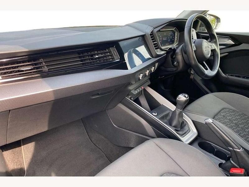 Used Audi A1 Sport 114 HP (83 kW) 2019 Black Hatchback