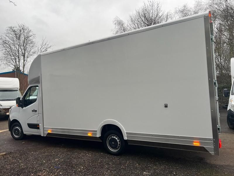 Used Renault Master 2023 White Van