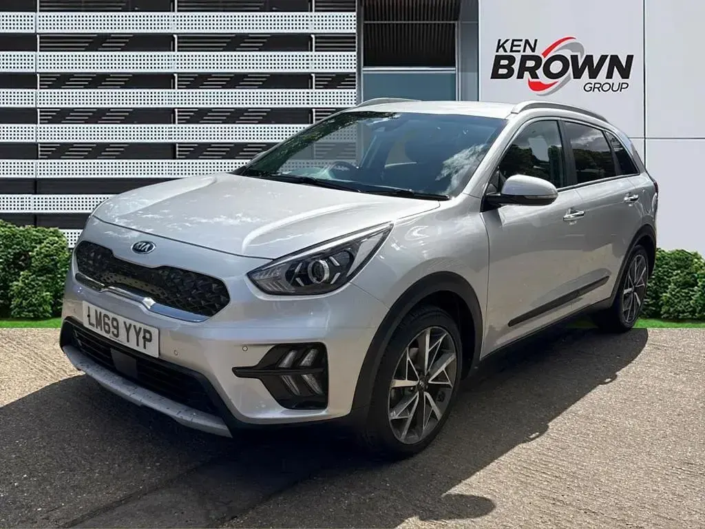 Used Kia Niro 141 HP (103 kW) 2019 Silver SUV