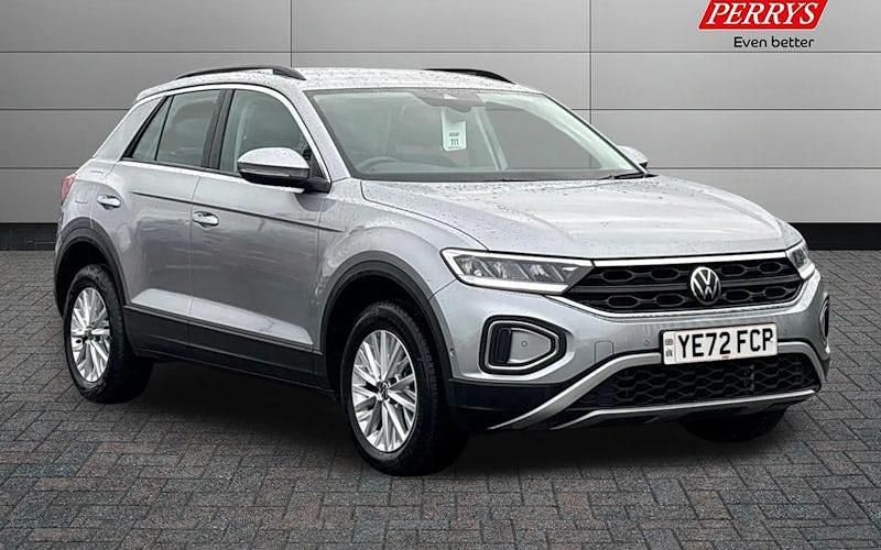 Used 2024 VW T-Roc Life SUV | £17,888 (Good price) - Image 1/4