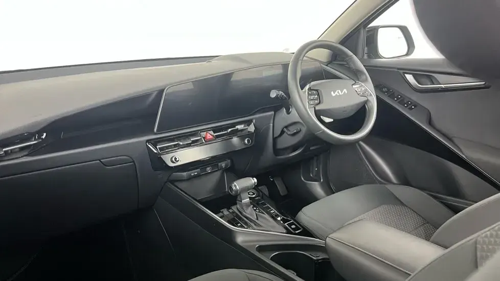 Used Kia Niro 2024 Black SUV