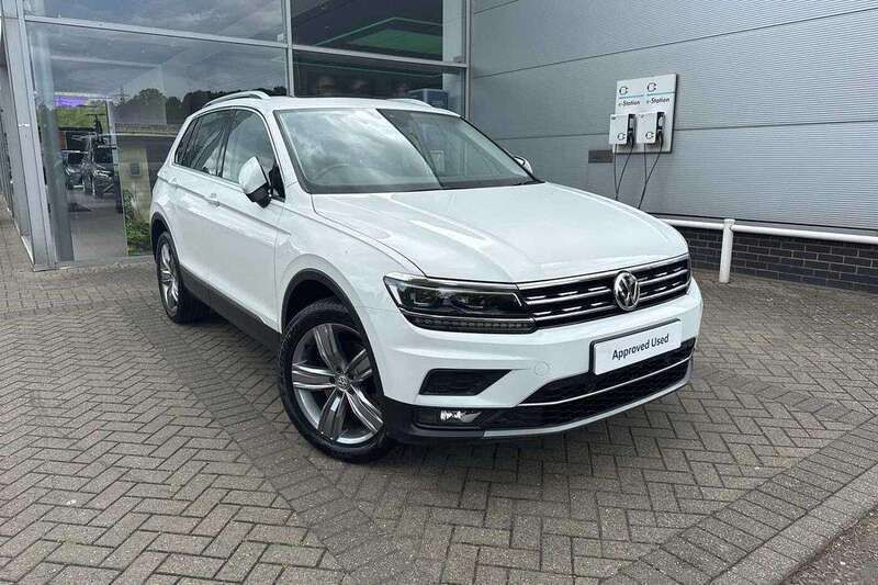 White Used 2017 VW Tiguan SEL SUV | £19,989 (Fair price) - Image 1/4