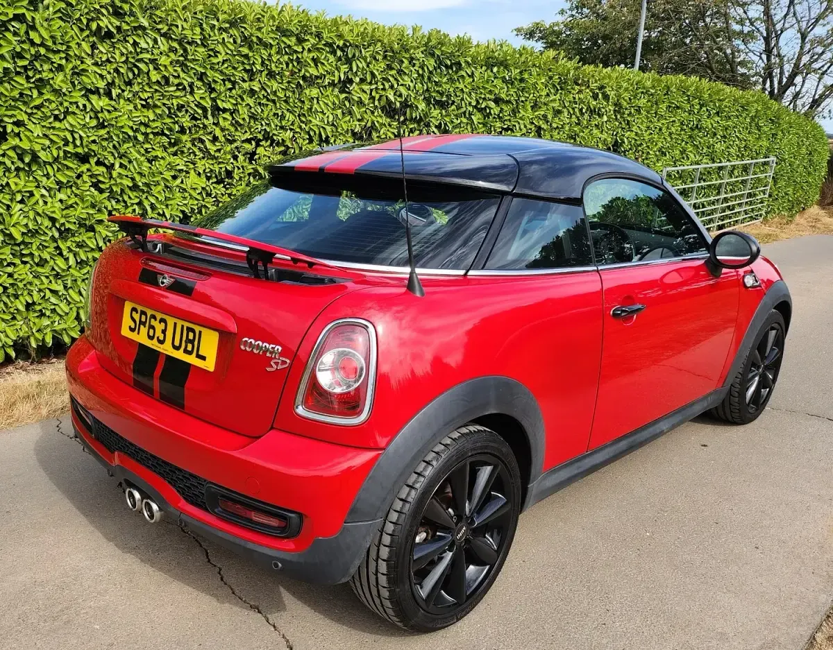 Used Mini Cooper S Coupé 2013 Red Coupe