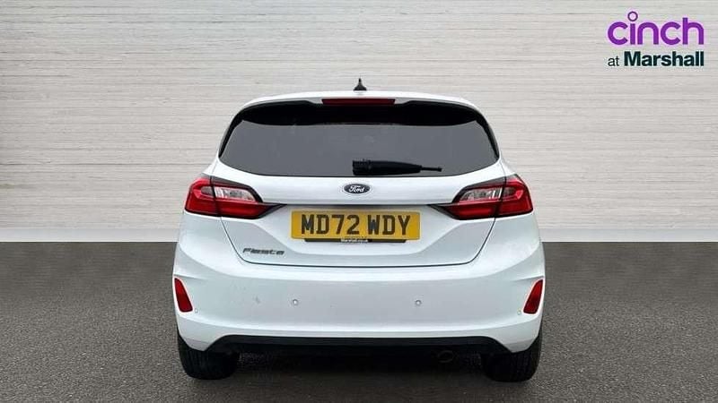 Used Ford Fiesta Titanium 100 HP (73 kW) 2023 White Hatchback