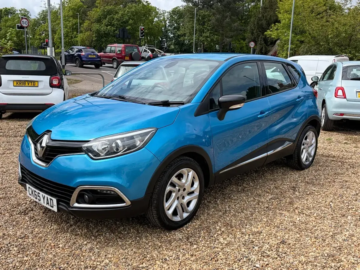 Używany Renault Captur Dynamique 90 KM (66 kW) 2015 Niebieski SUV