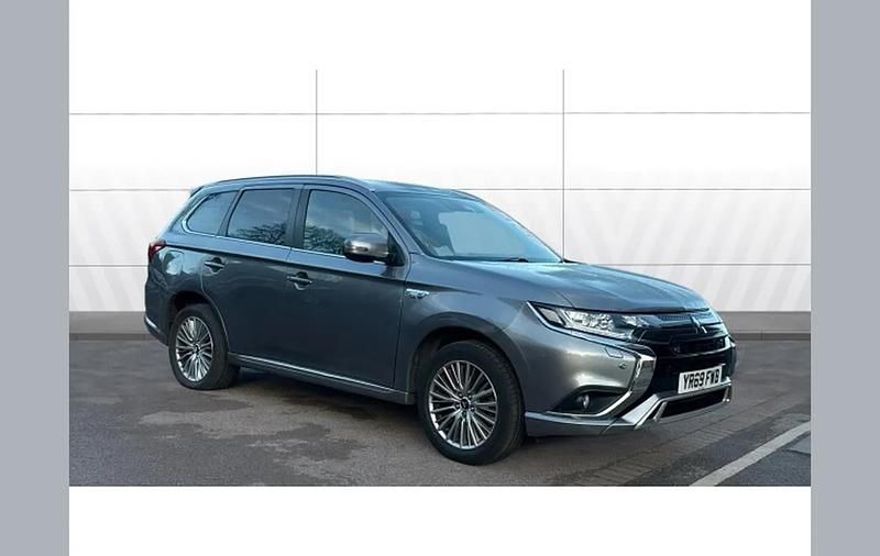 Grey Used 2019 Mitsubishi Outlander P-HEV SUV | £12,000 (Fair price) - Image 1/4