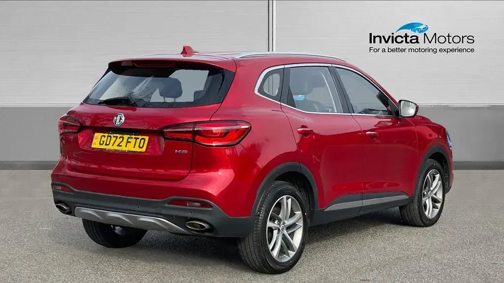 Used MG HS Excite 162 HP (119 kW) 2023 Red SUV