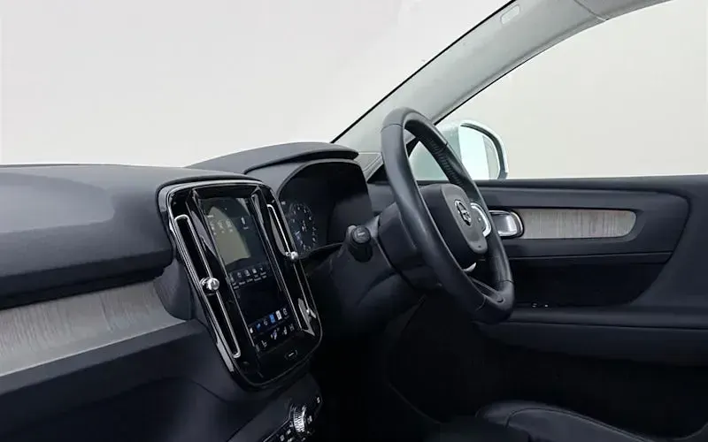 Usado Volvo XC40 Inscription 190 HP (139 kW) 2019 Branco SUV