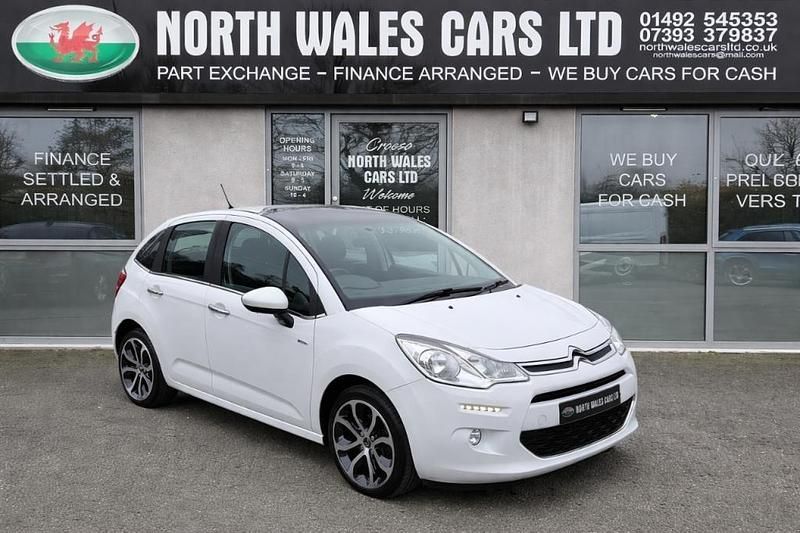 Used Citroën C3 Exclusive 2015 White Hatchback