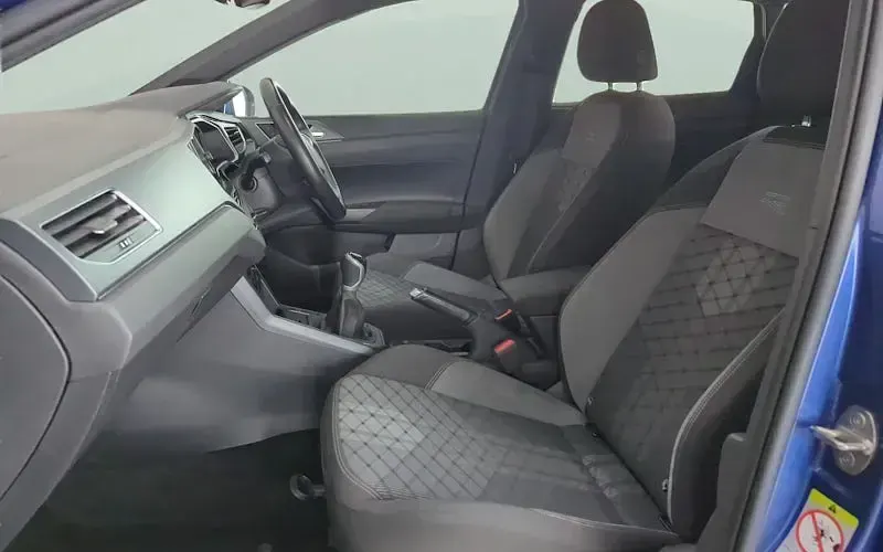 Begagnad VW Polo R-line 95 HK (69 kW) 2025 Halvkombi