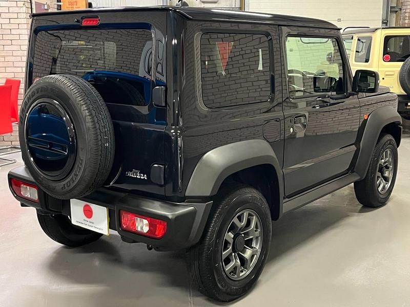 Nuevo Suzuki Jimny SZ5 2025 Negro SUV