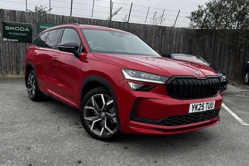 Red Used 2025 Skoda Kodiaq SportLine SUV | £36,996 (Expensive) - Image 1/4
