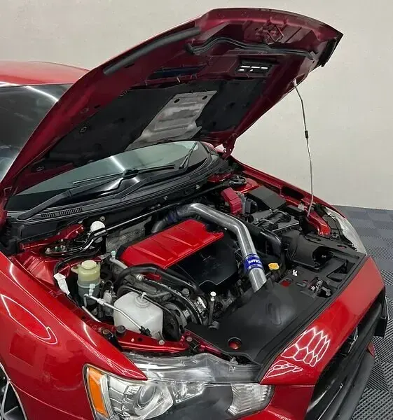 Used Mitsubishi Lancer 2011 Red Sedan