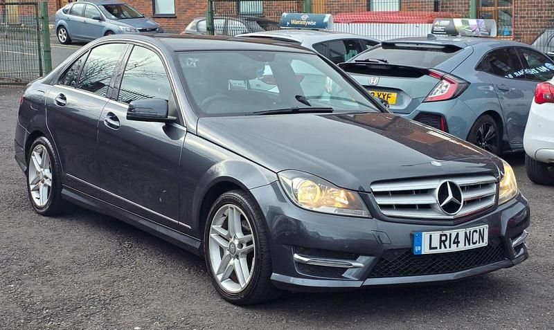 Begagnad Mercedes C220 AMG 2014 Grå Sedan
