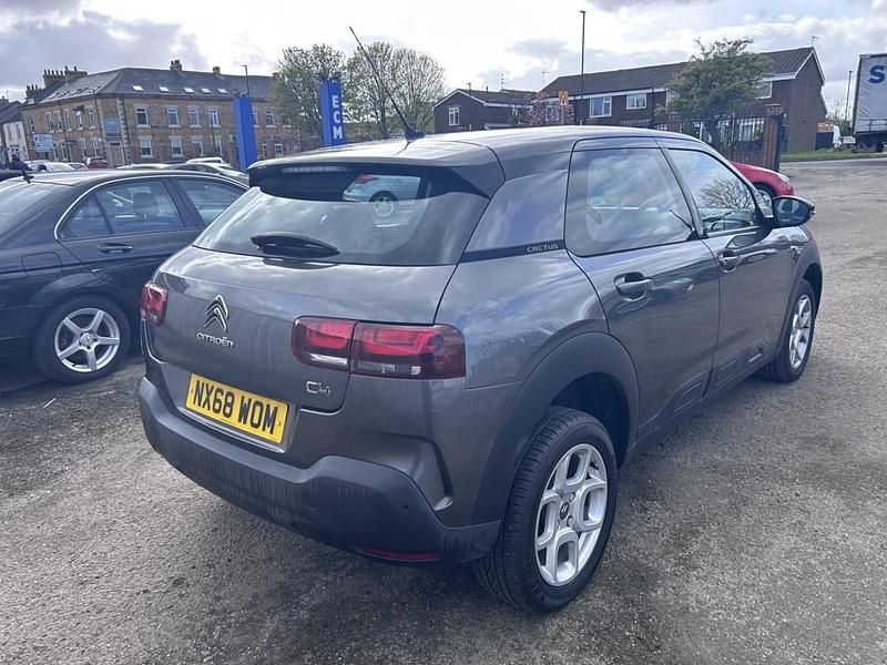 Used Citroën C4 Cactus Feel 100 HP (73 kW) 2018 Grey Hatchback
