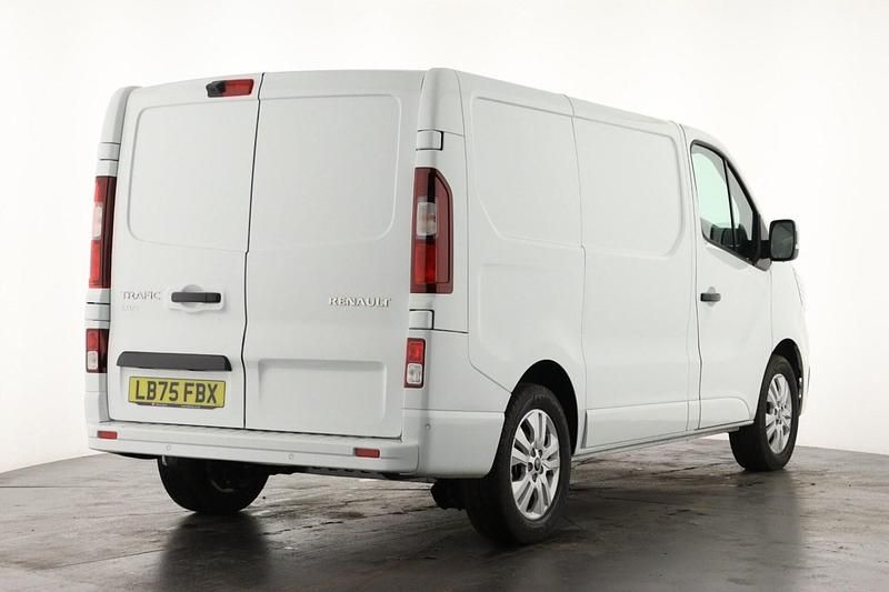 New Renault Trafic 2025 White