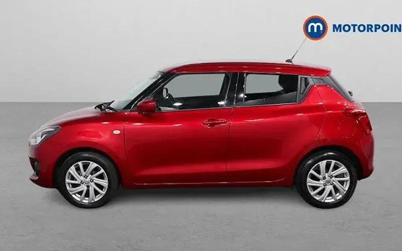 Used Suzuki Swift SZ-T 83 HP (61 kW) 2023 Red Hatchback