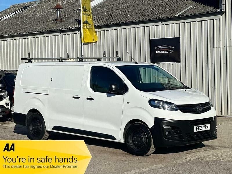 White Used 2021 Vauxhall Vivaro Edition Van | £8,990 (Good price) - Image 1/2