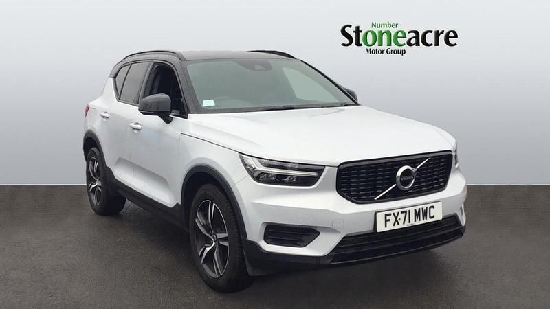 Silver Used 2021 Volvo XC40 R-Design SUV | £20,995 (Fair price) - Image 1/4