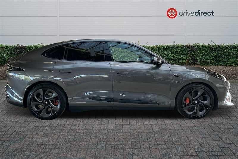 Used MG IM6 553 kW (752 HP) 2025 Silver SUV