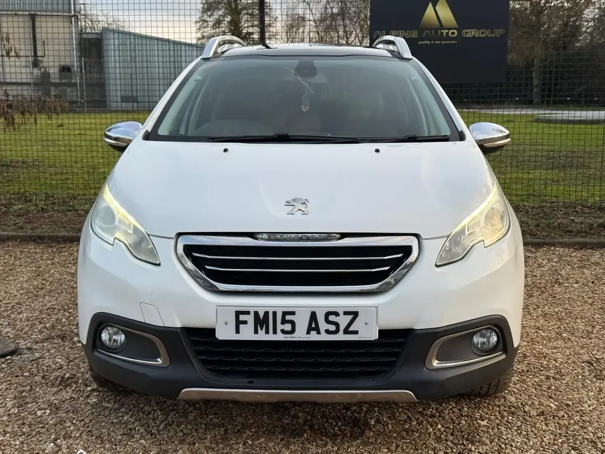 Used Peugeot 2008 S 2015 White SUV