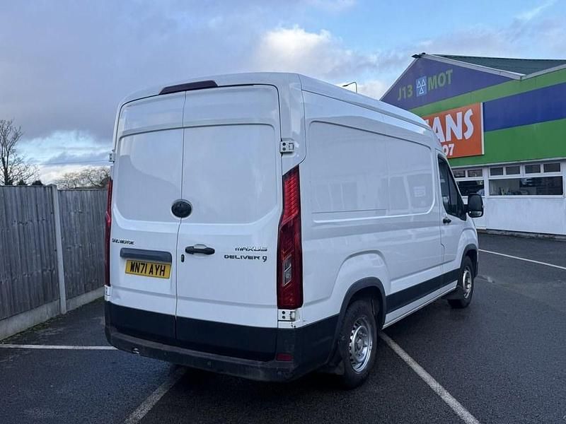 Used Maxus V90 163 HP (119 kW) 2021 White Van