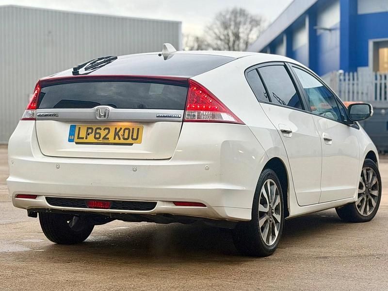 Used Honda Insight Hybrid 2013 White Hatchback