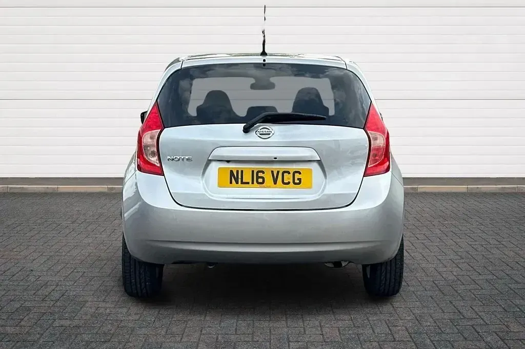 Used Nissan Note S 98 HP (72 kW) 2016 Silver Hatchback