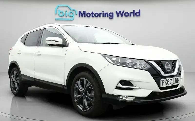Used Nissan Qashqai N-Connecta 116 HP (85 kW) 2017 SUV