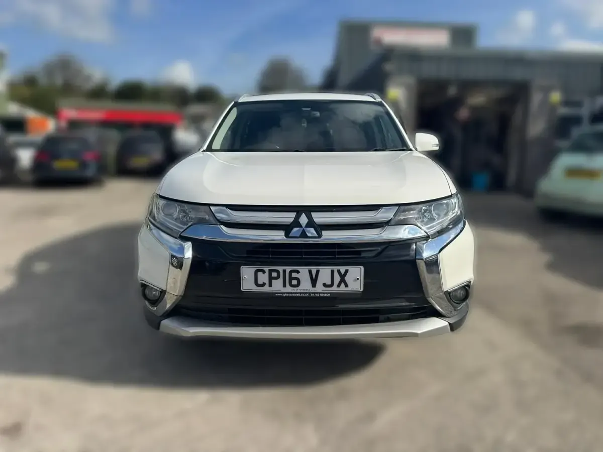 Usado Mitsubishi Outlander 2016 Branco SUV