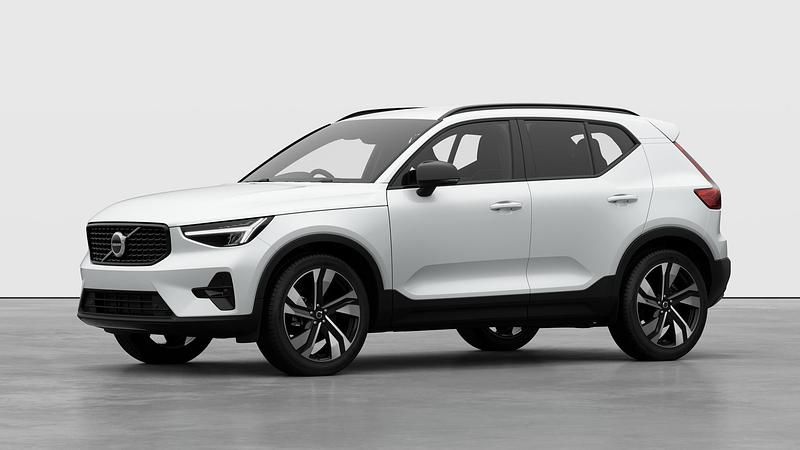 New Volvo XC40 Plus 163 HP (119 kW) 2025 Crystal white SUV