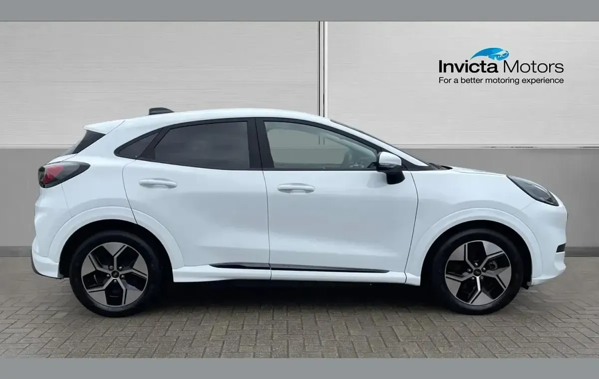 Used Ford Puma Gen-E Select 122 kW (167 HP) 2025 White SUV