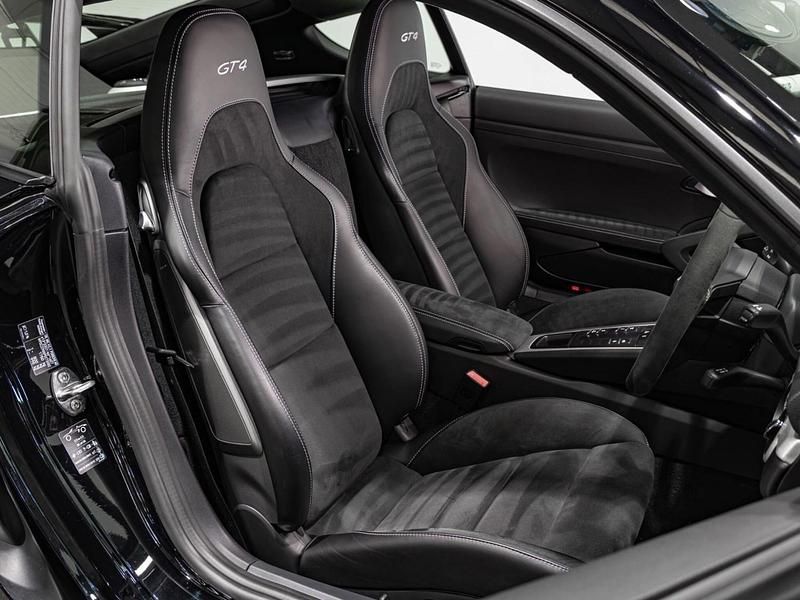 Used Porsche 718 Cayman 420 HP (308 kW) 2022 Black Coupe